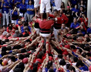 10795 - Escudos 4. Colles castelleras de Catalunya. Las conoces todas (muy difícil)