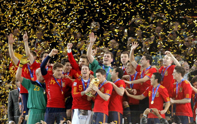 14729 - ¿Quienes son los mejores españoles de la historia en cada posición?