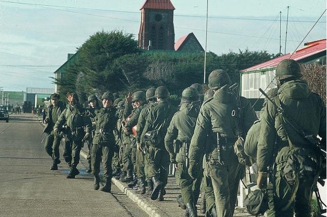 19764 - ¿Lucharías por tus ideales? Literalmente.