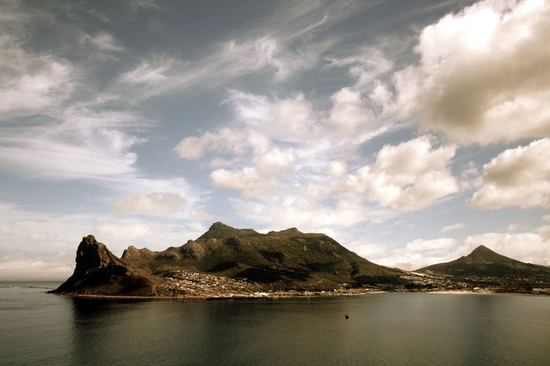 ¿Cuál es la isla más grande del mundo en superficie?