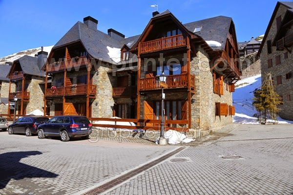 D. Al llegar a Baqueira Beret a las 2 de la madrugada nuestro grupo se durmió a las 4/5, por qué motivo?