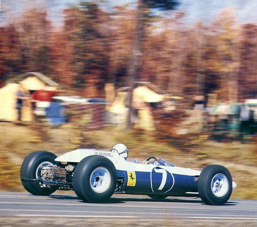 Único piloto en lograr el campeonato mundial de F1 y 500cc (motociclismo)