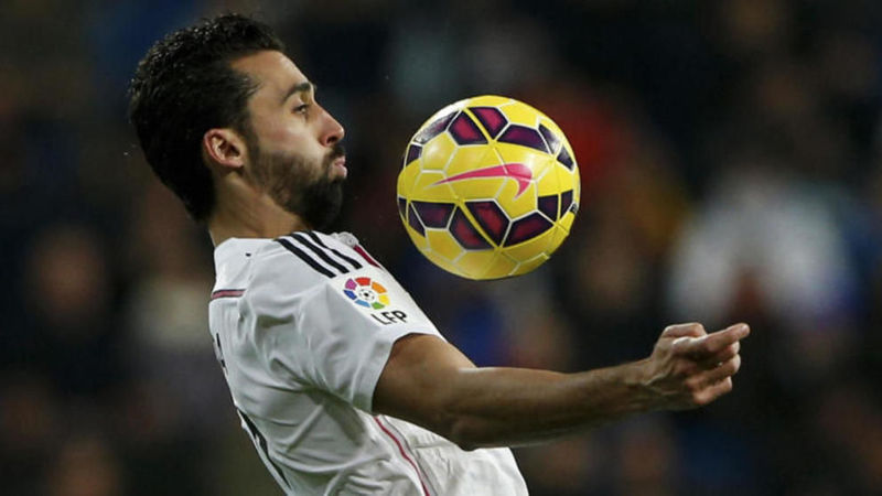 Medio centros ofensivos