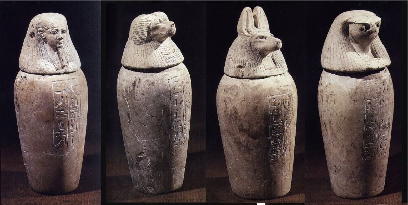 Los vasos canopos servían para guardar las vísceras de los momificados, ¿qué dioses representan?