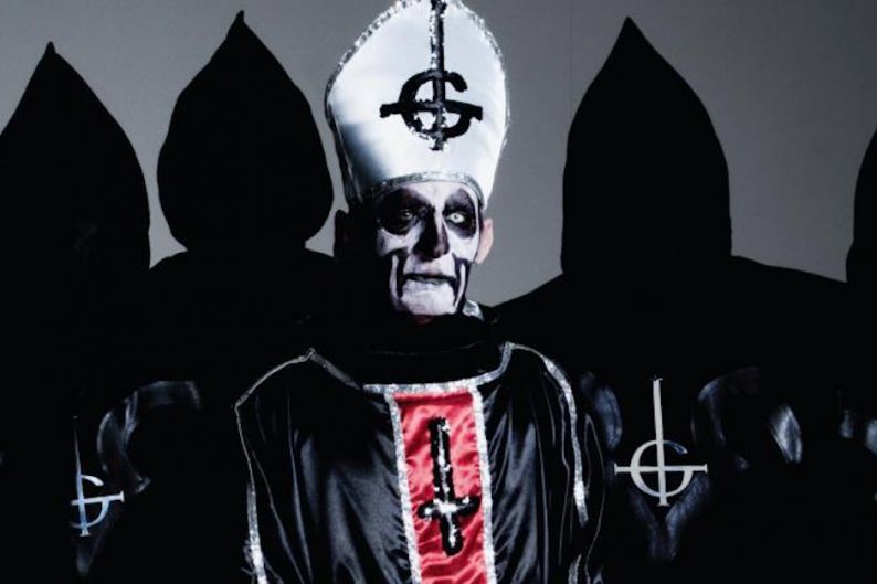 ¿Cómo se llama el actual Papa de esta banda?