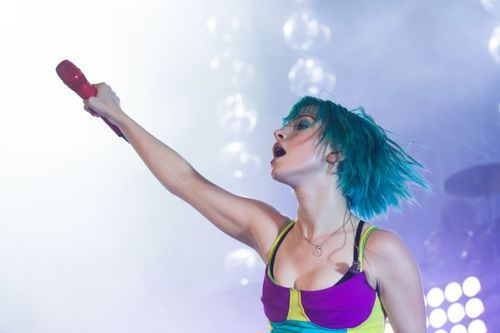 ¿Quién es el novio de Hayley?