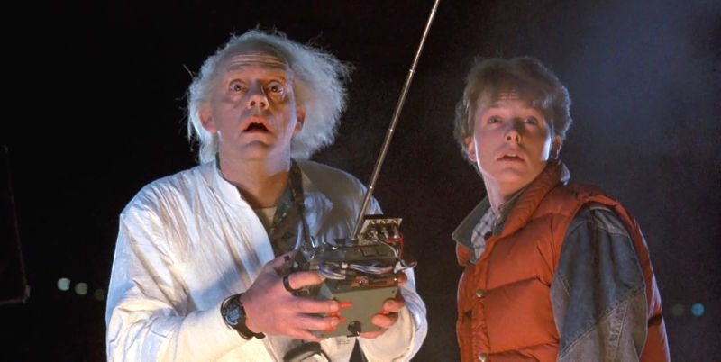 ¿Viajar al pasado o viajar al futuro?