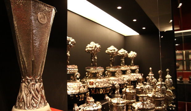 Cuantas Liga y Copas (Respectivamente) ha ganado el Atletico de Madrid?