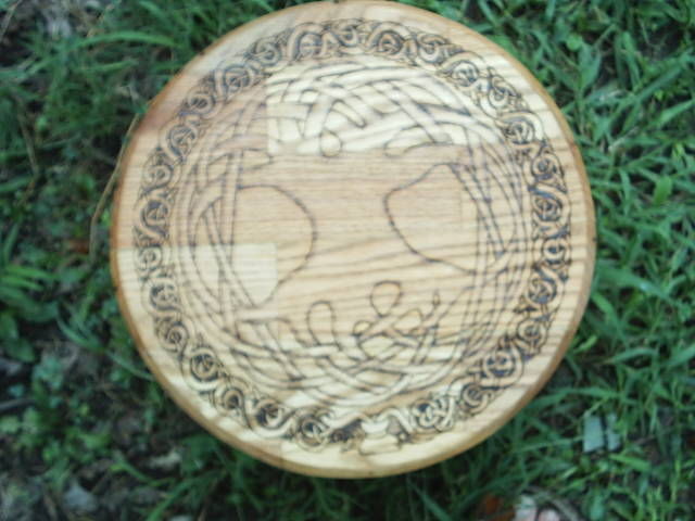 ¿Qué simboliza el árbol de esta imagen?