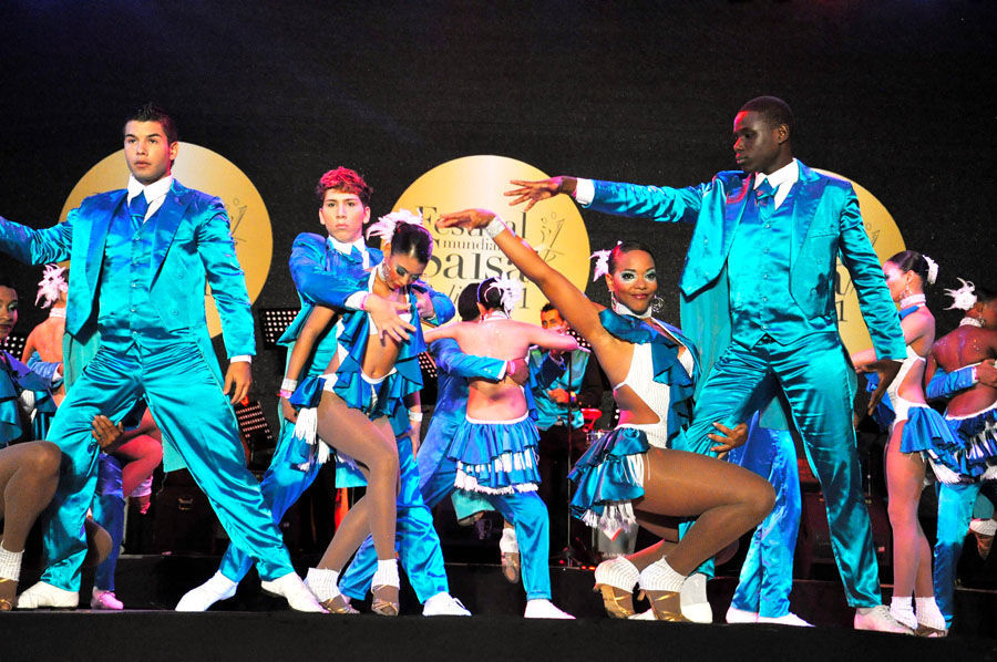 La cultura vallecaucana se caracteriza por su festival y su folclor pero...: ¿Cual es el baile típico de esta cultura?