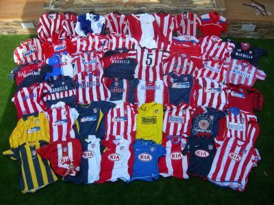 ¿De que color era la primera camiseta que vistió?