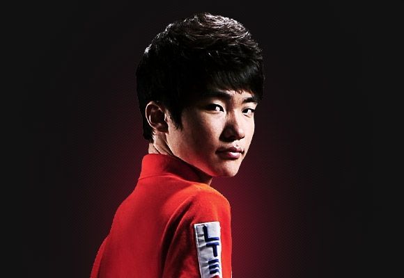 ¿Cómo hizo la entrada SKT T1 Faker en la final del último mundial?