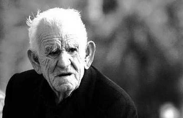 ¿Cuantos años lleva la FA Cup de exstir?