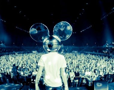 8776 - ¿Cuál es tu canción favorita de los siguientes DJ's?