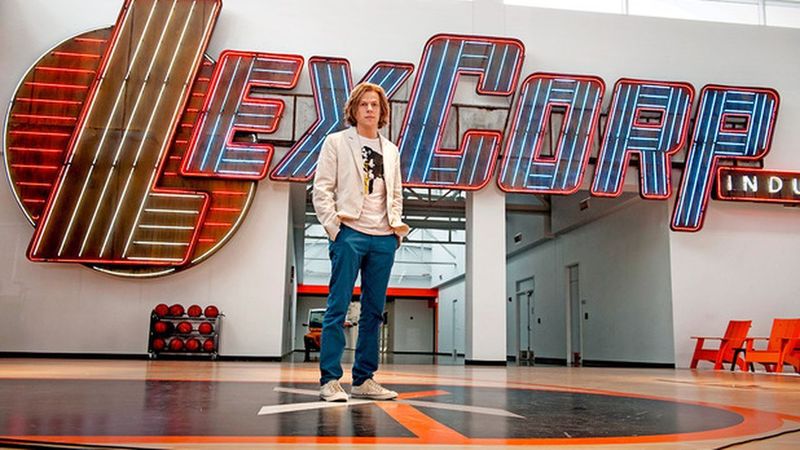 Obviando al ya visto Superman y a la demasiado poco vista Wonder Woman, ¿qué tal Lex Luthor?