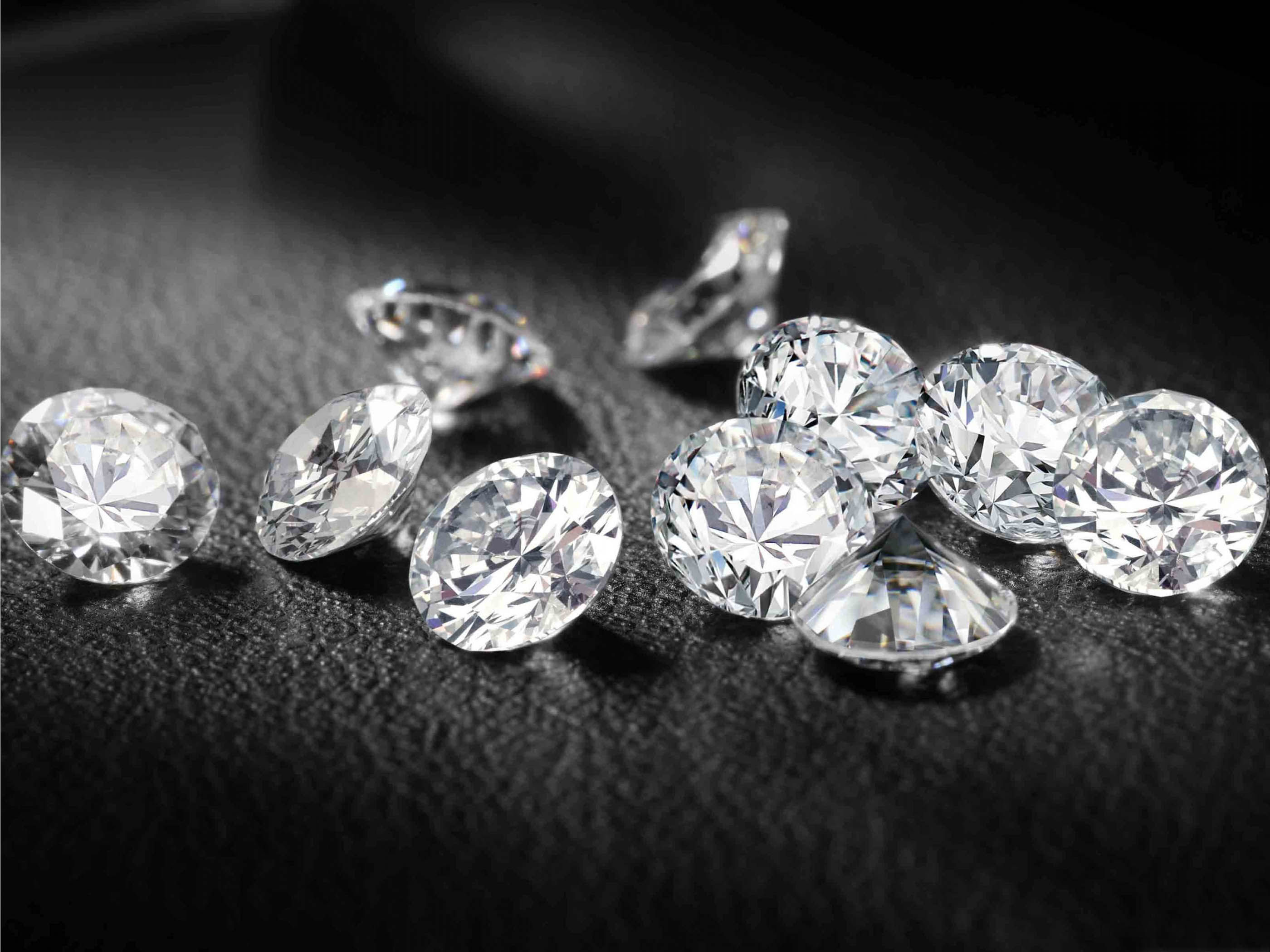 ¿Los diamantes se pueden picar con pico de oro?