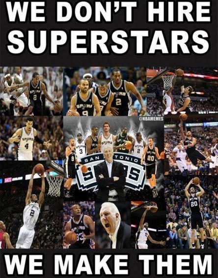 ¿Quién es el GM de los Spurs?